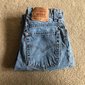 Levi’s 512 Size 9!